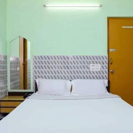 Pop Hotel Nand Palace Jhānsi 외부 사진